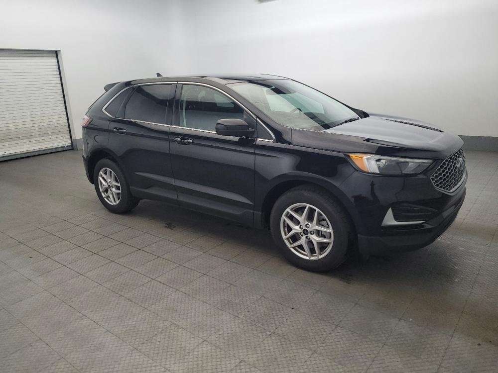 used 2024 Ford Edge car, priced at $25,595
