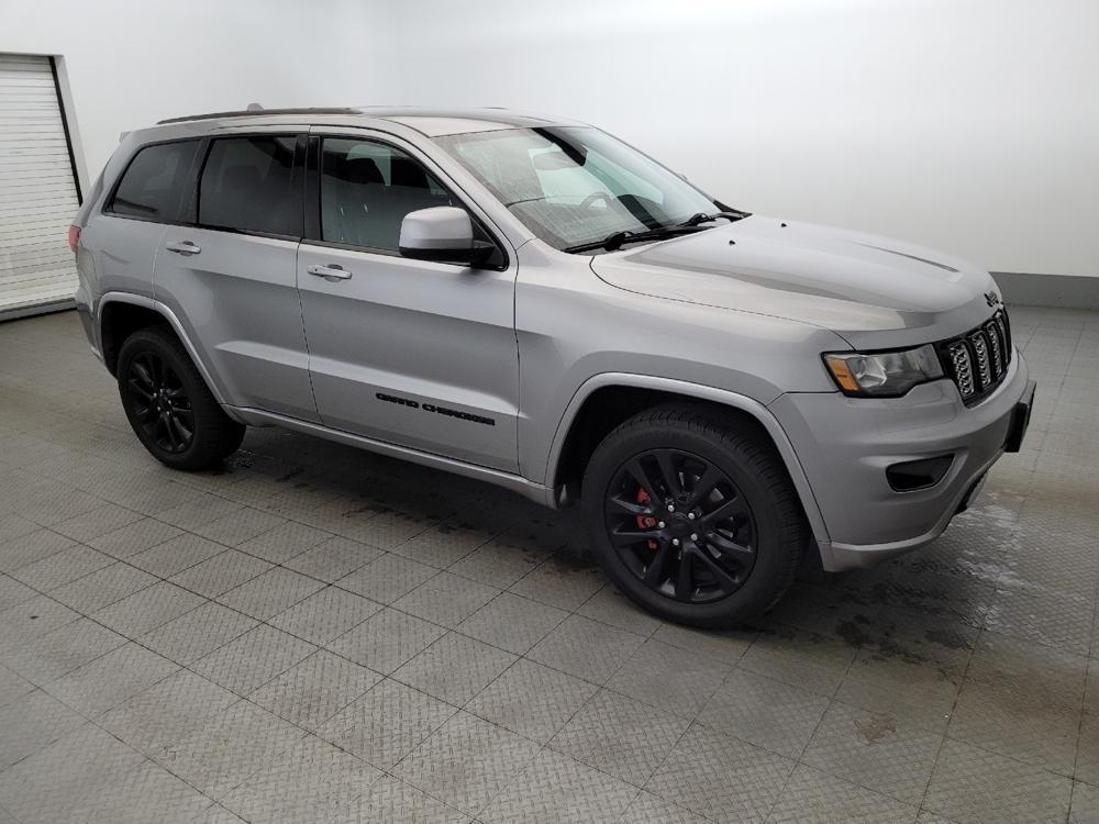 used 2018 Jeep Grand Cherokee car, priced at $18,395