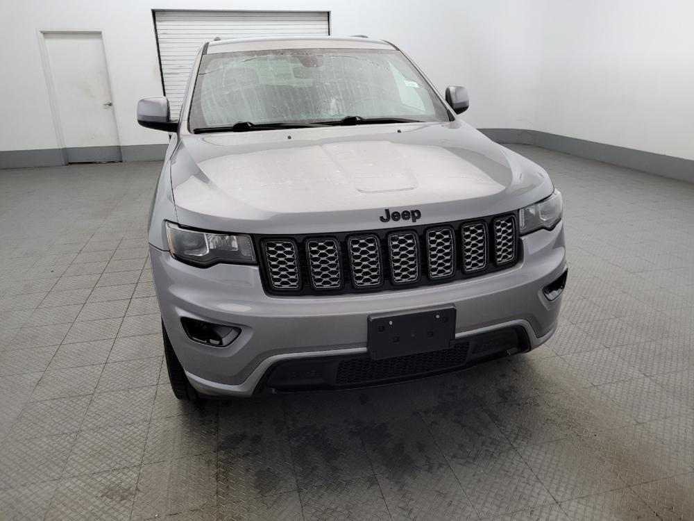 used 2018 Jeep Grand Cherokee car, priced at $18,395