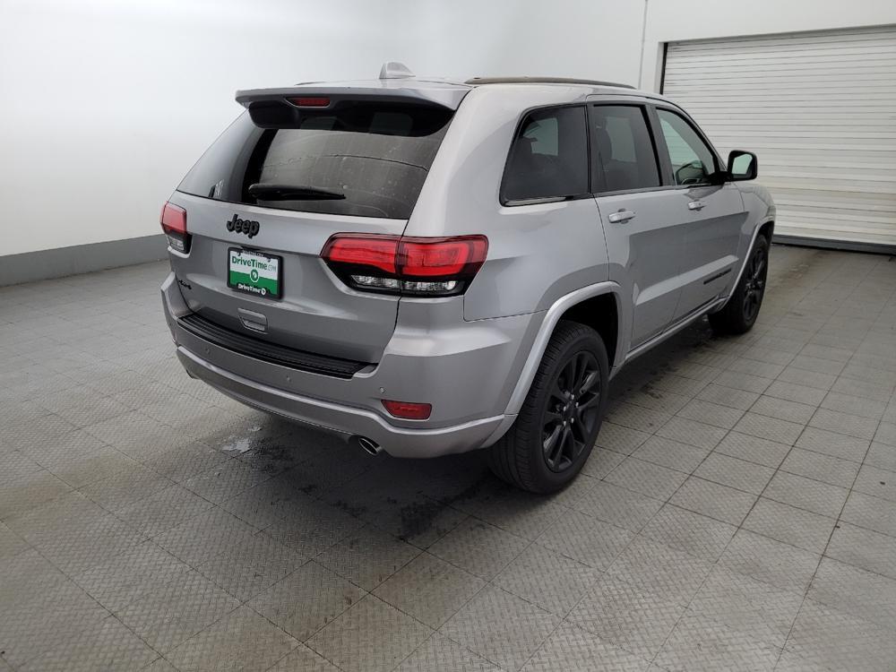used 2018 Jeep Grand Cherokee car, priced at $18,395