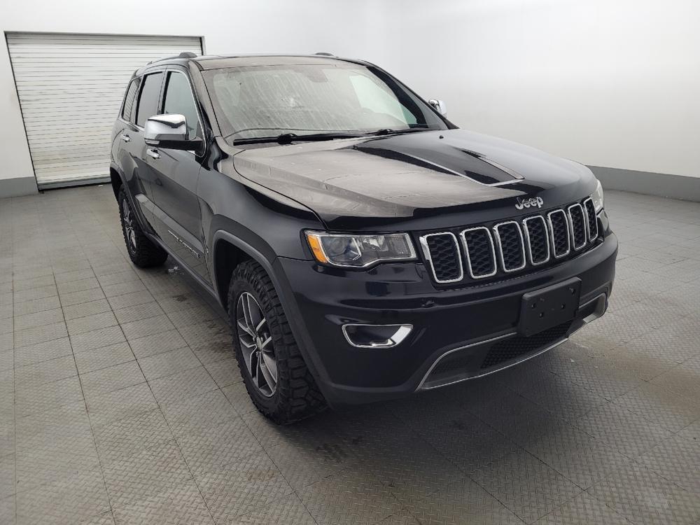 used 2018 Jeep Grand Cherokee car, priced at $17,495