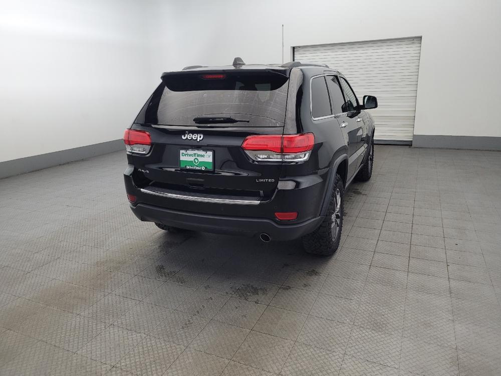 used 2018 Jeep Grand Cherokee car, priced at $17,495