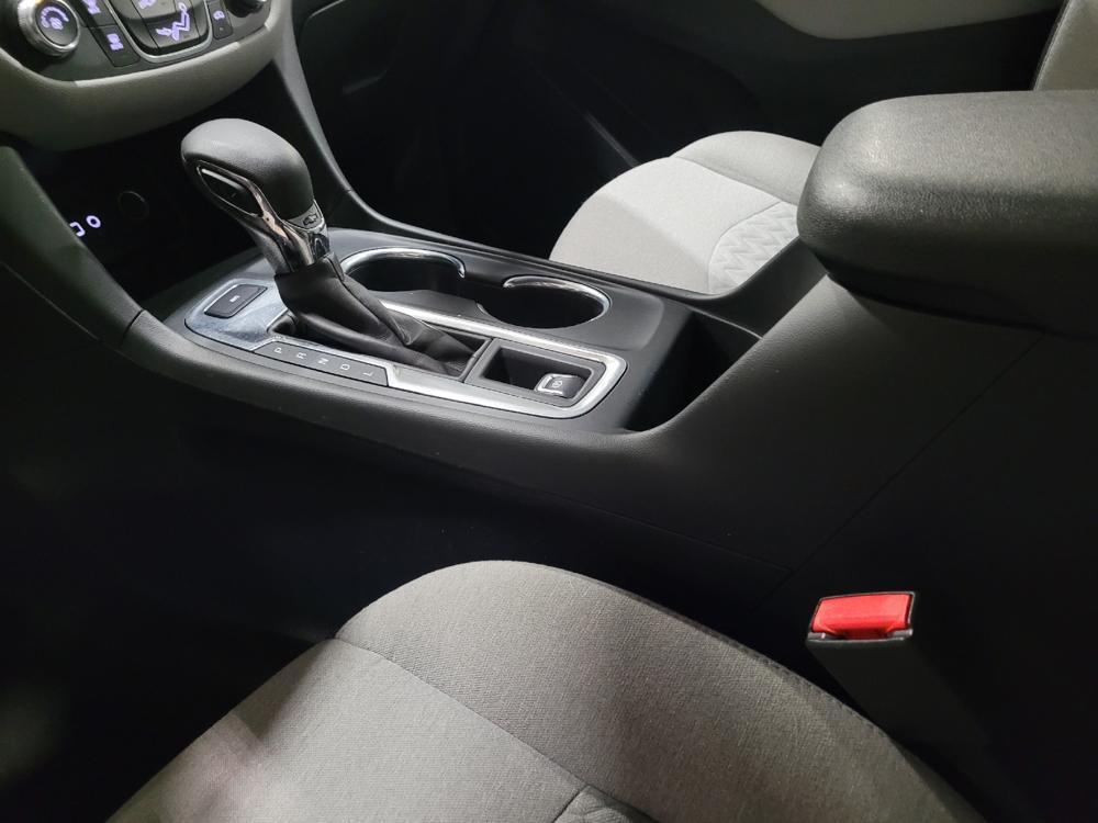 used 2022 Chevrolet Equinox car, priced at $19,095