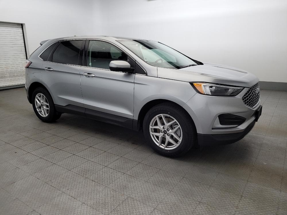 used 2024 Ford Edge car, priced at $23,795