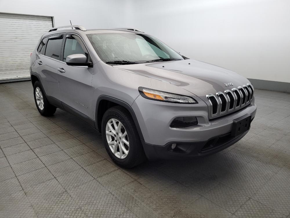 used 2018 Jeep Cherokee car, priced at $16,295