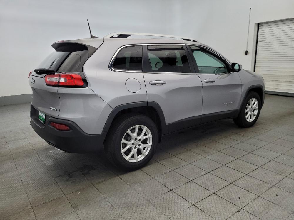 used 2018 Jeep Cherokee car, priced at $16,295