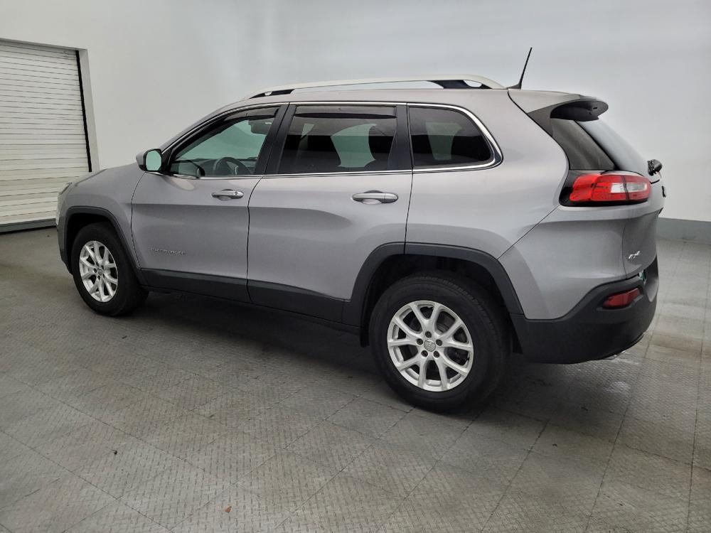 used 2018 Jeep Cherokee car, priced at $16,295