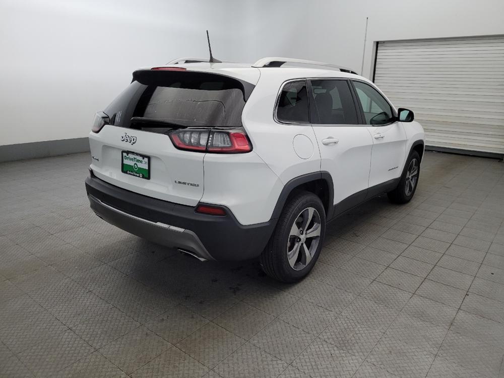 used 2019 Jeep Cherokee car, priced at $17,395