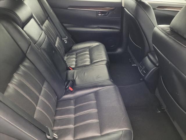 used 2017 Lexus ES 300h car, priced at $24,495