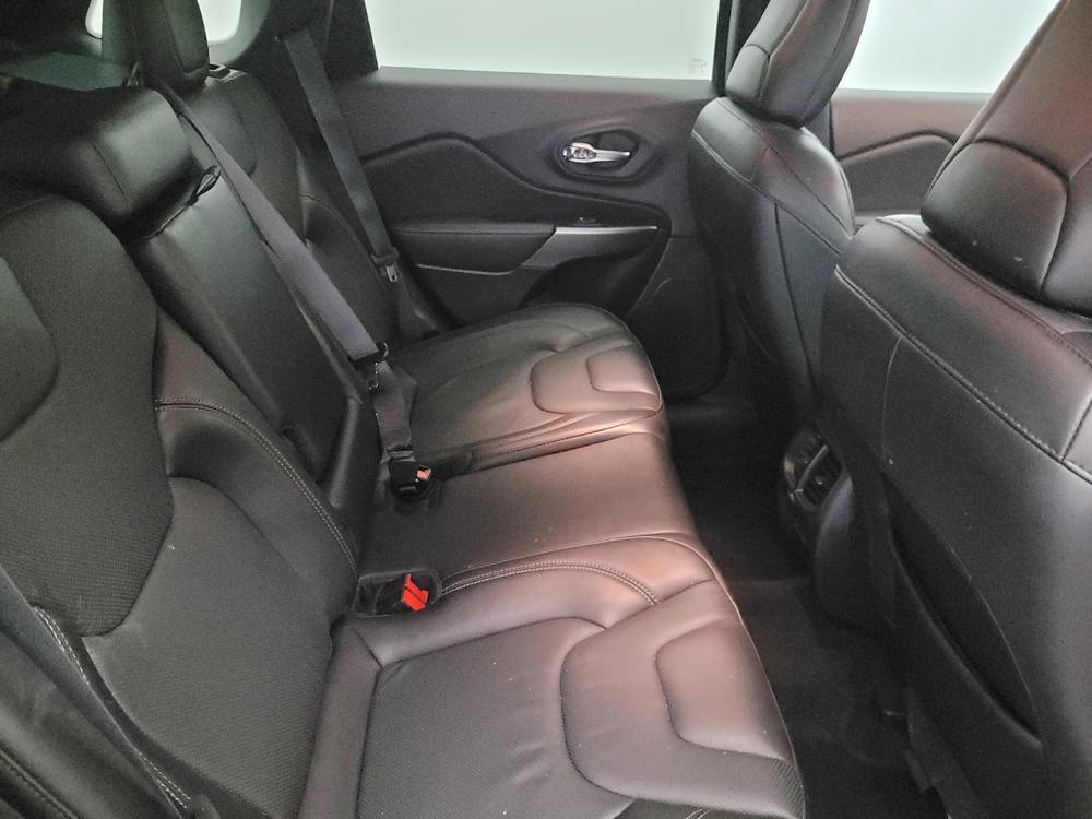 used 2021 Jeep Cherokee car, priced at $22,995