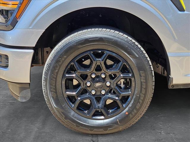 new 2025 Ford F-150 car, priced at $45,095