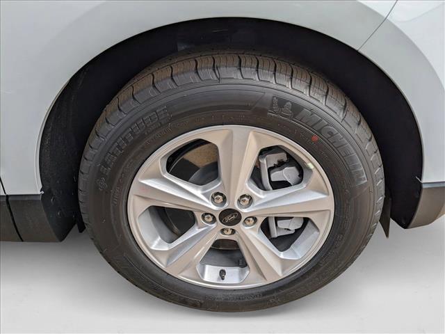 new 2024 Ford Edge car, priced at $30,550