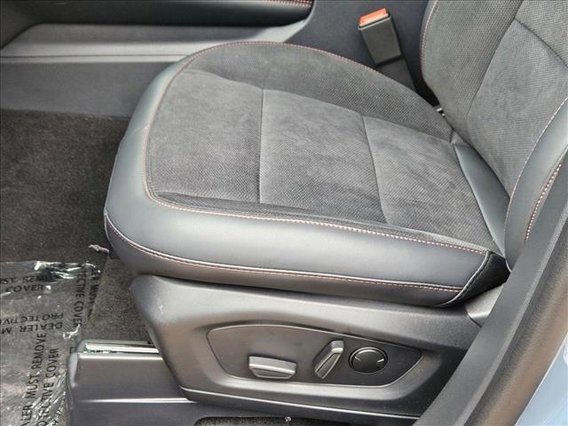 new 2025 Ford Explorer car, priced at $51,450