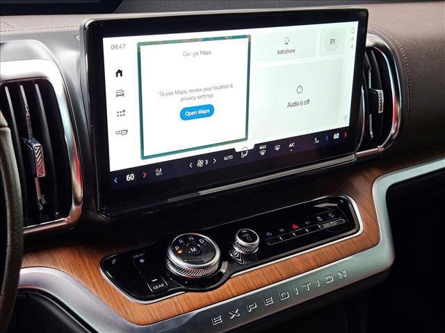new 2025 Ford Expedition car, priced at $81,645