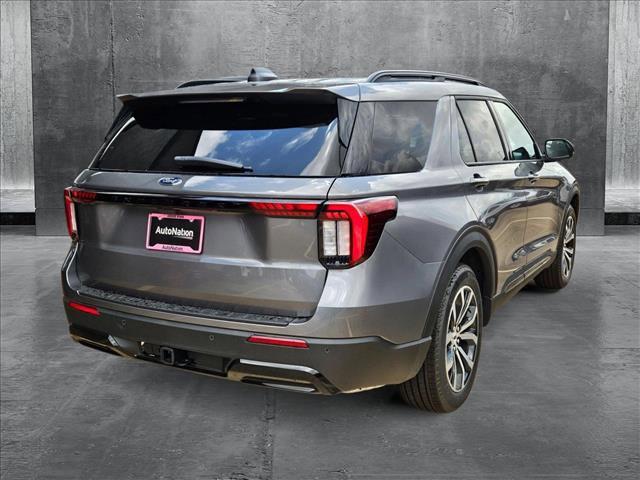 new 2025 Ford Explorer car, priced at $40,316