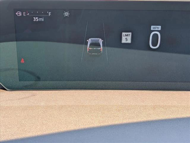 new 2025 Ford Expedition car, priced at $81,170