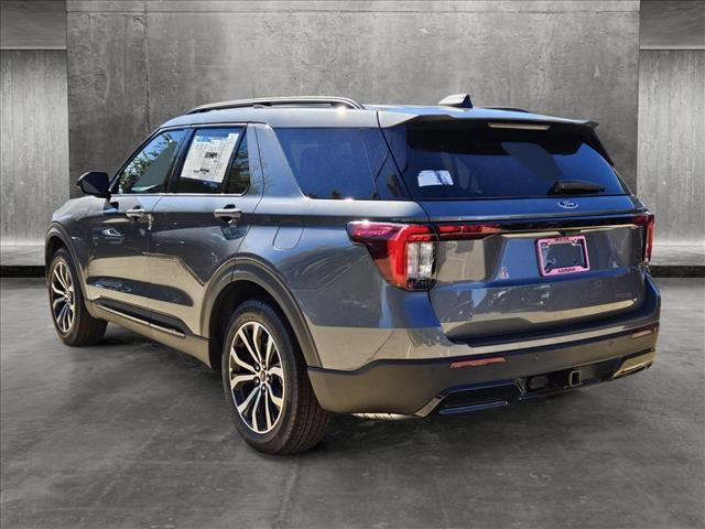 new 2025 Ford Explorer car, priced at $40,982