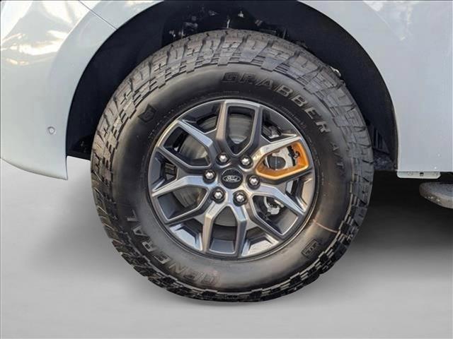 new 2025 Ford Expedition car, priced at $79,020