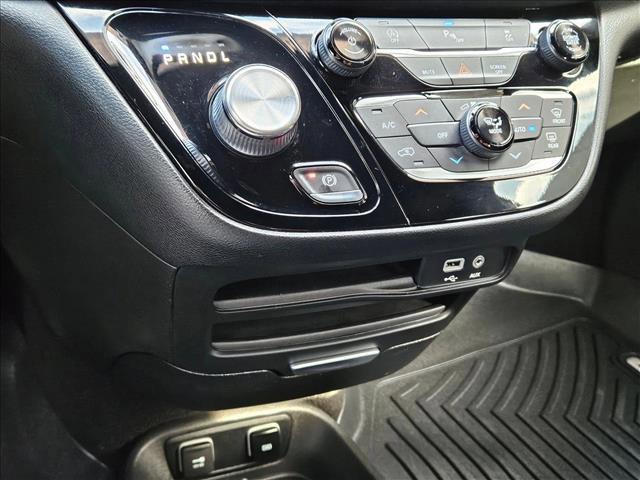 used 2019 Chrysler Pacifica car, priced at $14,985