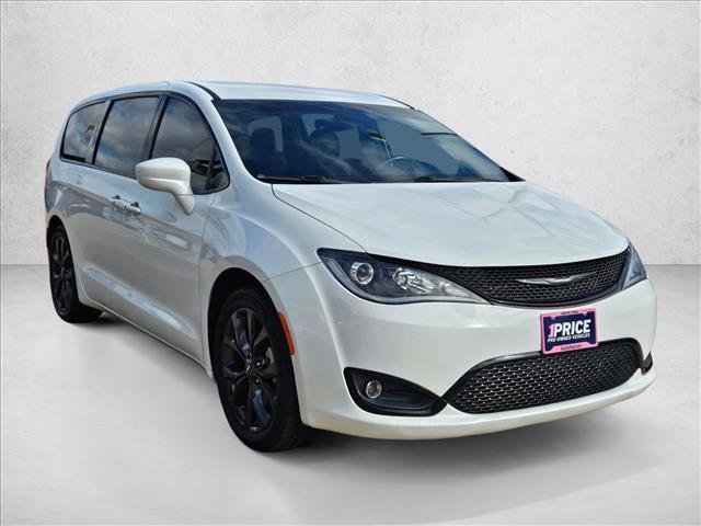 used 2019 Chrysler Pacifica car, priced at $14,985