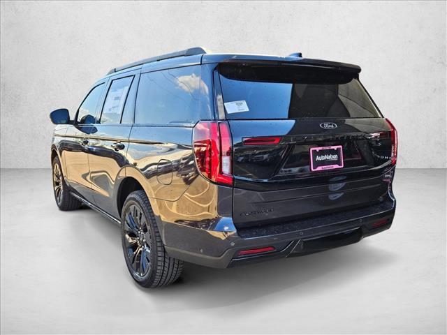 new 2025 Ford Expedition car, priced at $76,755