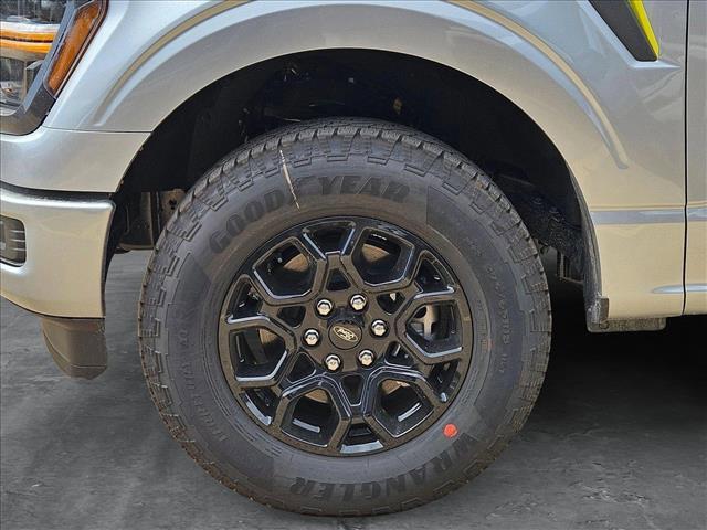 new 2025 Ford F-150 car, priced at $43,628