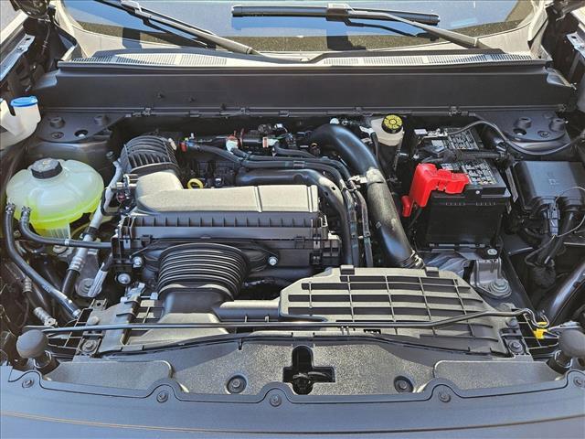 new 2025 Ford Maverick car, priced at $31,895