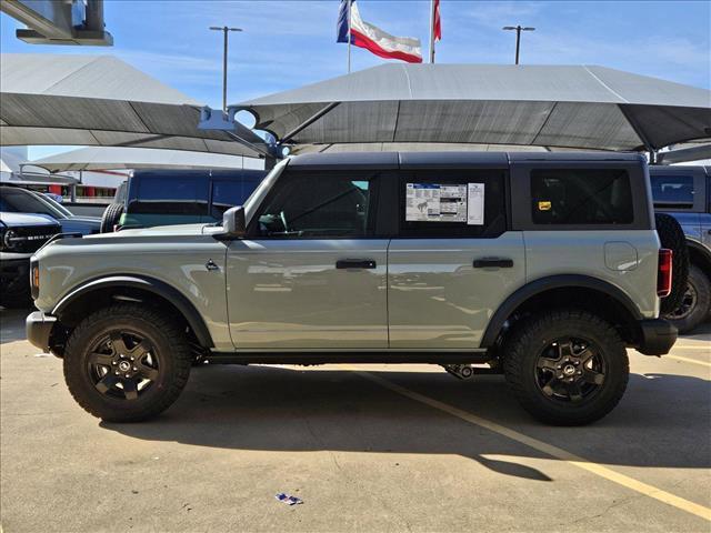 new 2024 Ford Bronco car, priced at $45,664