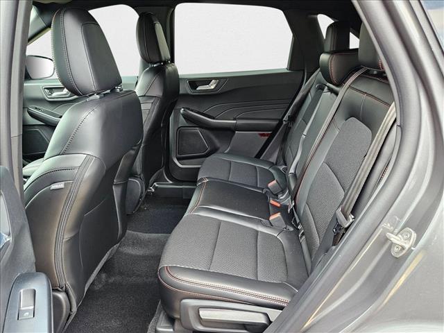 new 2025 Ford Escape car, priced at $25,200