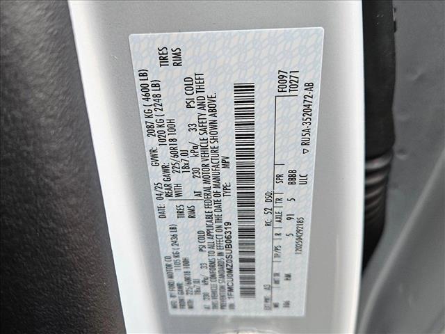 new 2025 Ford Escape car, priced at $28,470