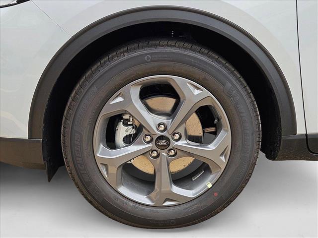 new 2025 Ford Escape car, priced at $28,470