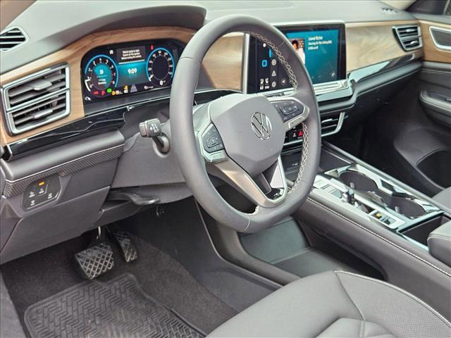 used 2024 Volkswagen Atlas car, priced at $35,985