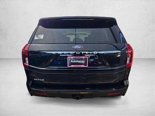 new 2025 Ford Expedition car, priced at $65,345