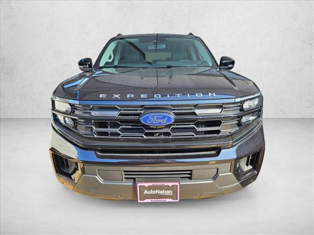 new 2025 Ford Expedition car, priced at $65,345