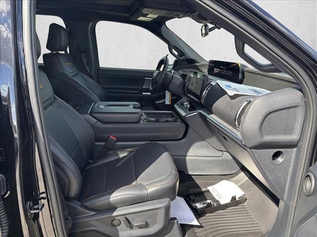 new 2025 Ford Expedition car, priced at $78,545