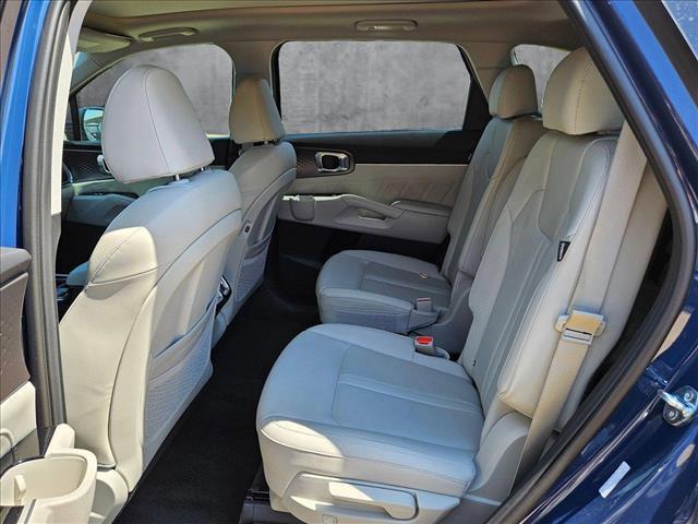 used 2025 Kia Sorento car, priced at $37,498