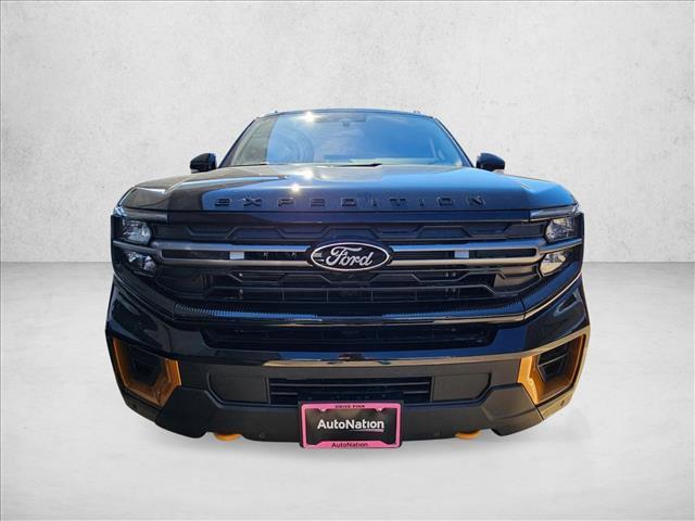 new 2025 Ford Expedition car, priced at $79,185