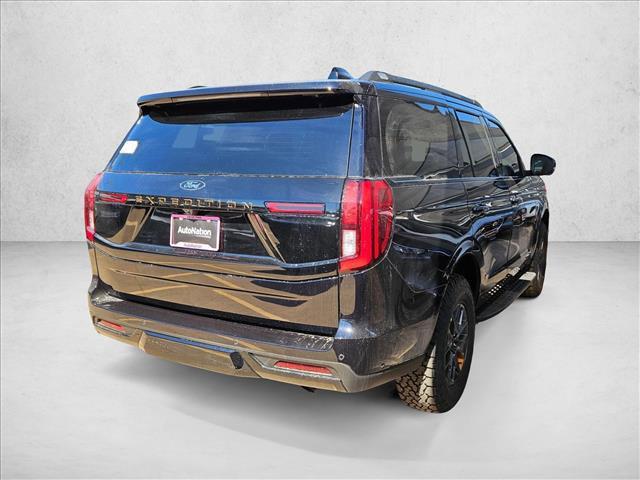 new 2025 Ford Expedition car, priced at $79,185
