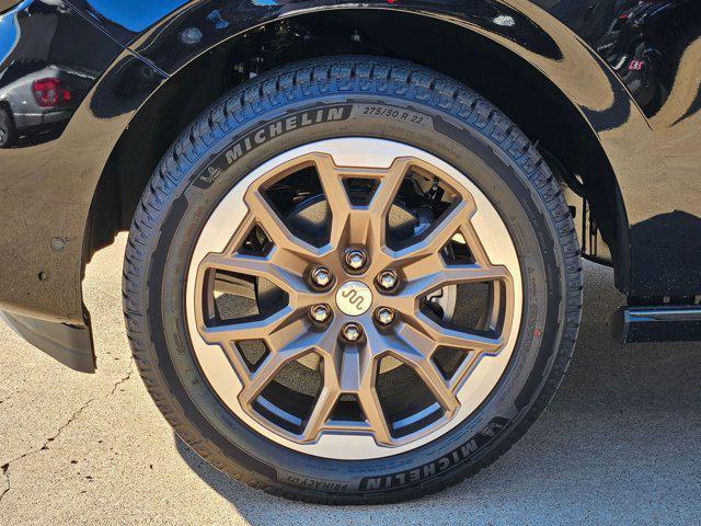 new 2025 Ford Expedition Max car, priced at $89,170