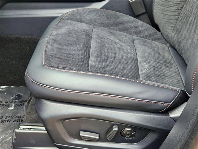 new 2025 Ford Explorer car, priced at $53,694