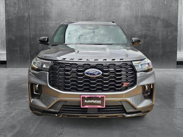 new 2025 Ford Explorer car, priced at $53,694