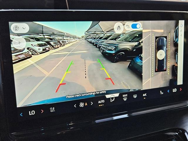 new 2025 Ford Expedition car, priced at $75,250