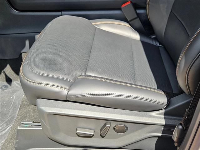 new 2025 Ford Expedition car, priced at $78,540