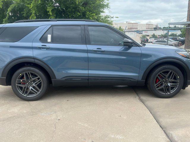 new 2025 Ford Explorer car, priced at $51,450
