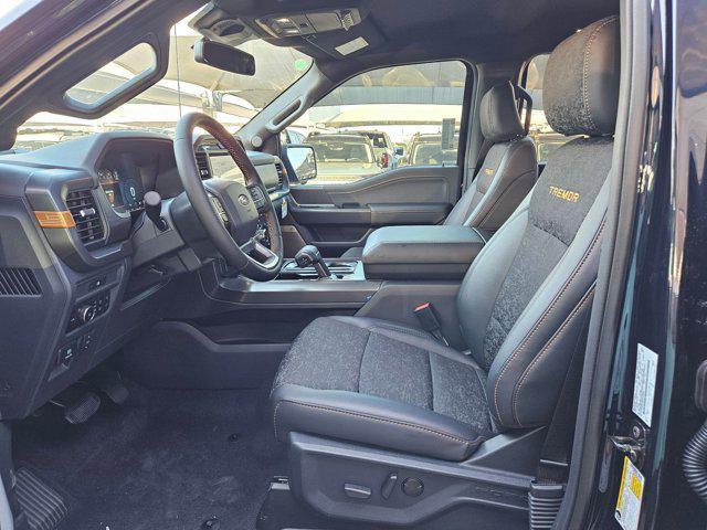 new 2025 Ford F-150 car, priced at $60,905