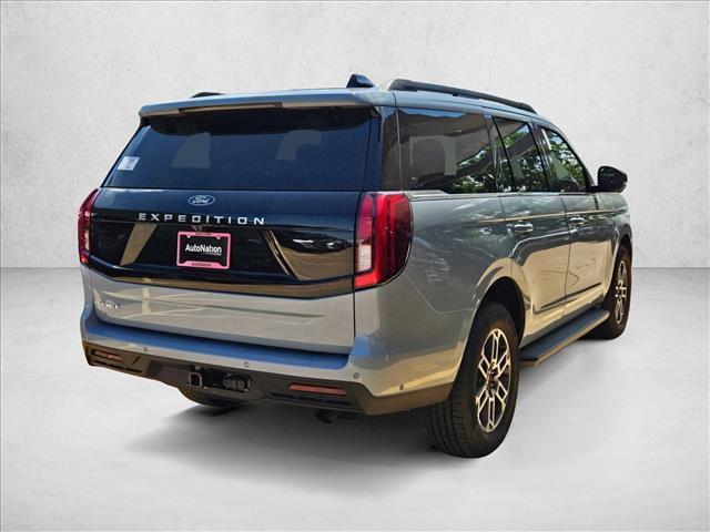 new 2025 Ford Expedition car, priced at $64,725