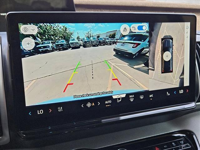 new 2025 Ford Expedition car, priced at $64,725