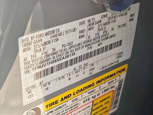 new 2025 Ford Expedition car, priced at $64,725