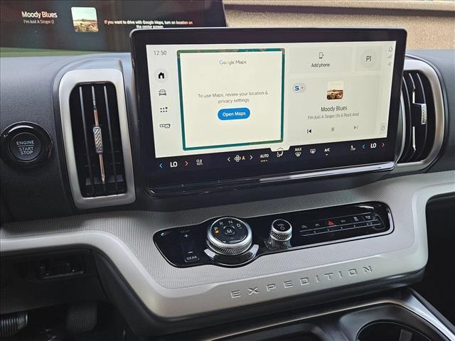 new 2025 Ford Expedition car, priced at $64,725