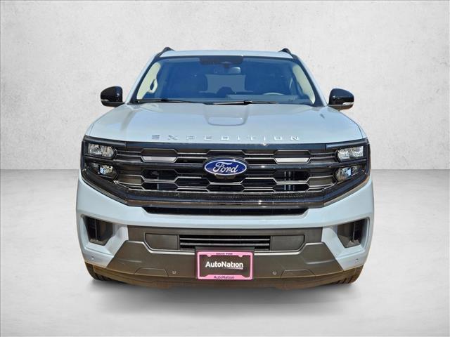 new 2025 Ford Expedition car, priced at $64,725